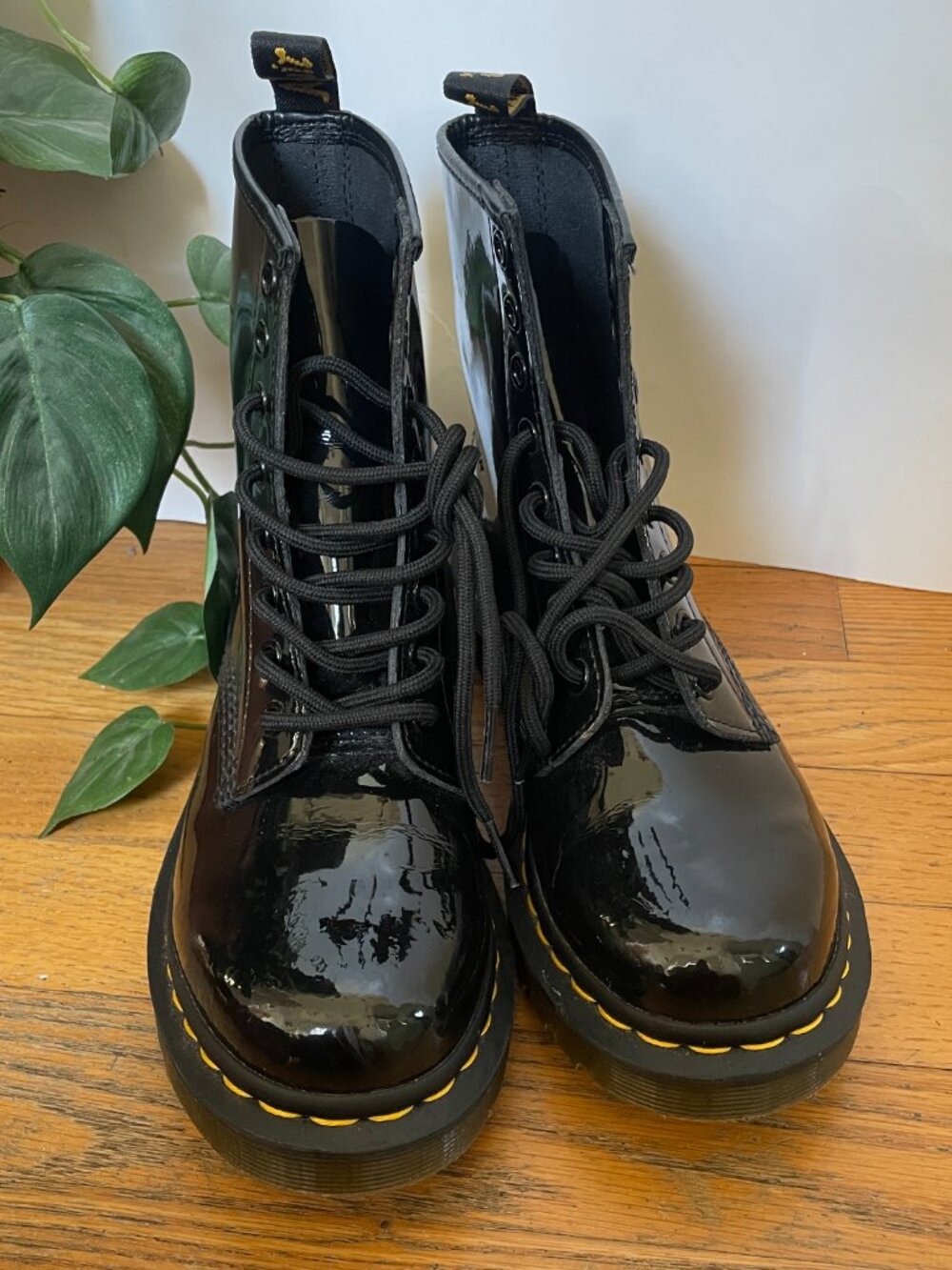 Dr. Martens Combs Leather Casual Boots Size Women's 9 Men's 8 - Picture 8 of 9